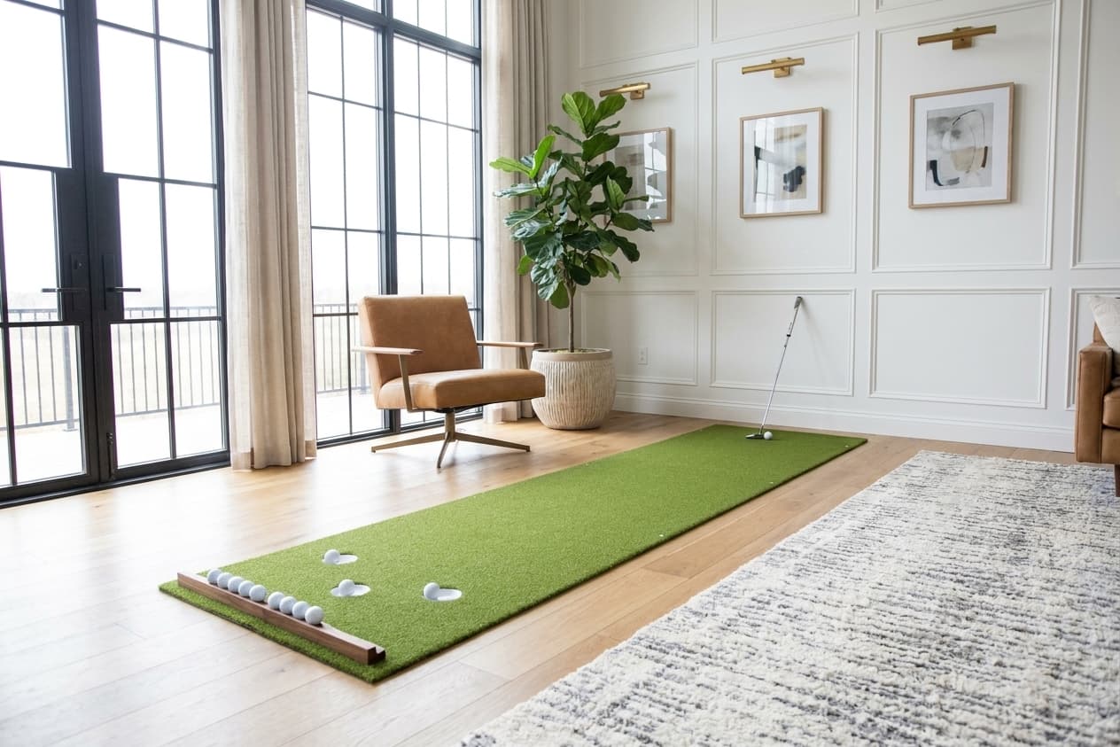 PrimePutt mat in a modern living room